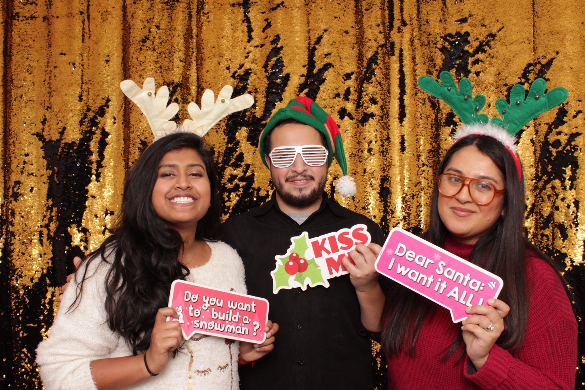 bswift Holiday Party | View more photos from the event at events.alfrescophoto.com/u/AlfrescoPhoto/bswift-Holiday-Party